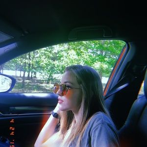 Meet your Posher, Morgan